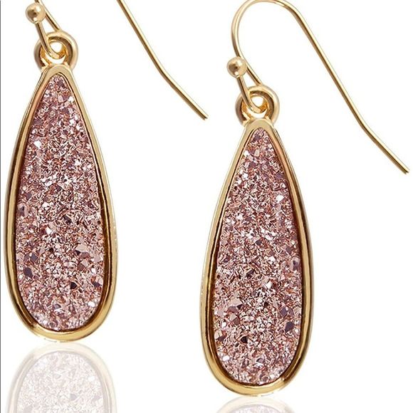 humble chic Jewelry - humble chic earrings rose gold sparkly